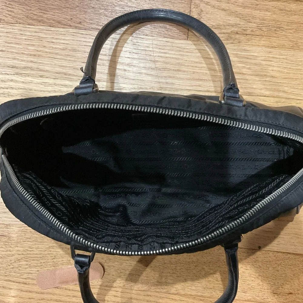 PRADA Handbag Vintage Nylon/Leather - Picture 14 of 15